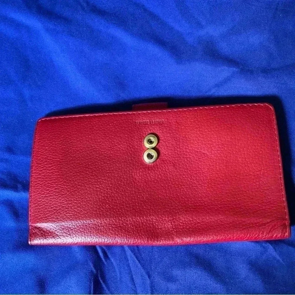 Red Genuine Leather Checkbook Wallet NWOT - Picture 2 of 7